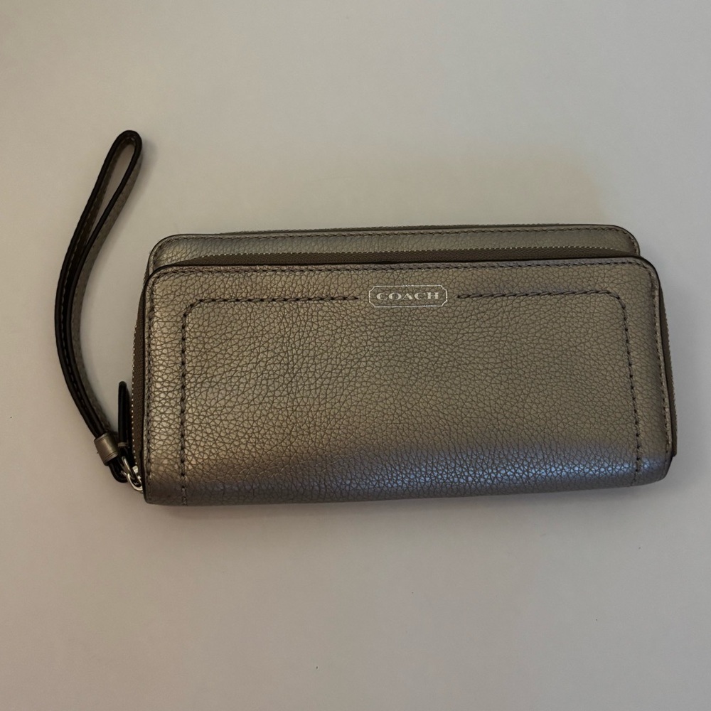 Coach Leather Double Accordion Zip Metallic Wristlet Wallet Silver F49157